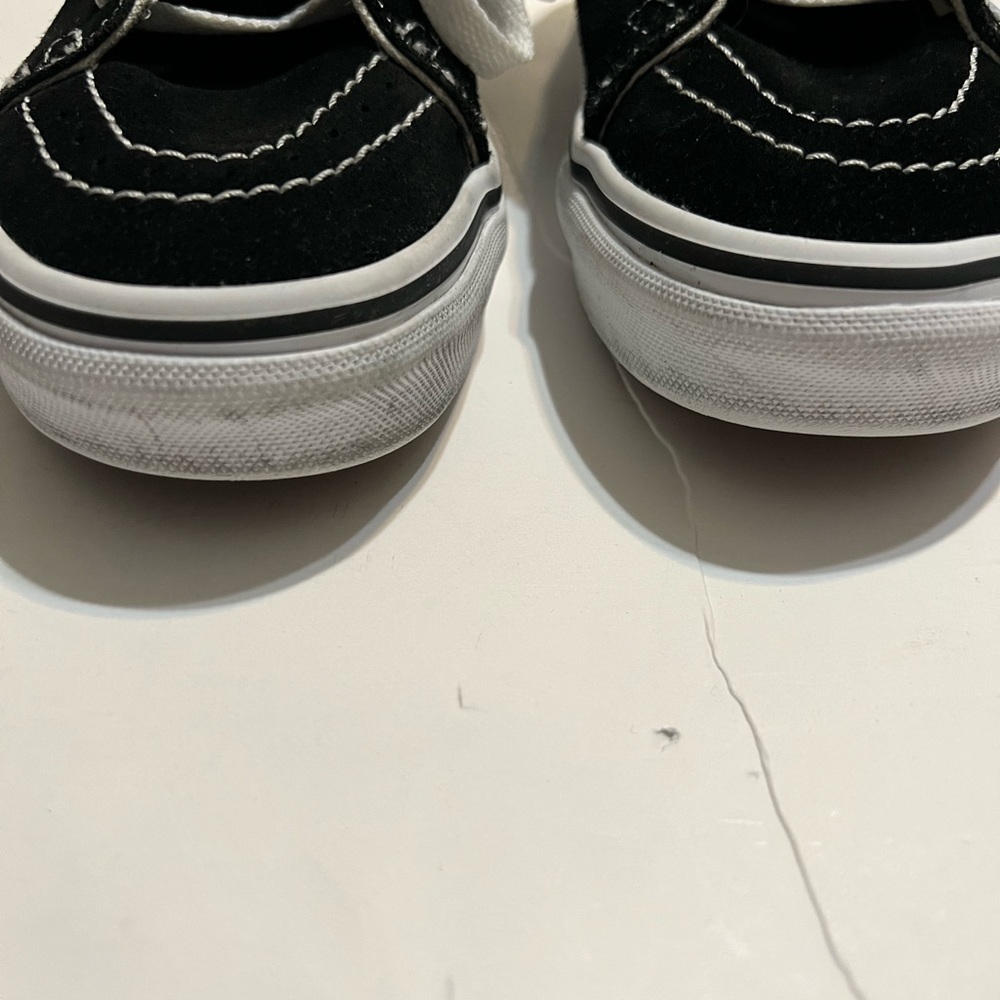 Vans Sk8-Hi Youth Kids Size 3.5 Shoes Black White High Top Skater Sneakers - Picture 7 of 10